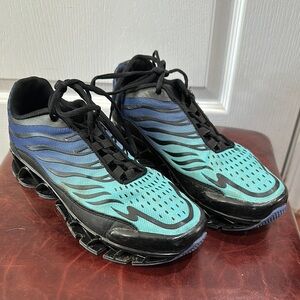 Men's Blue Gradient Athletic Shoes